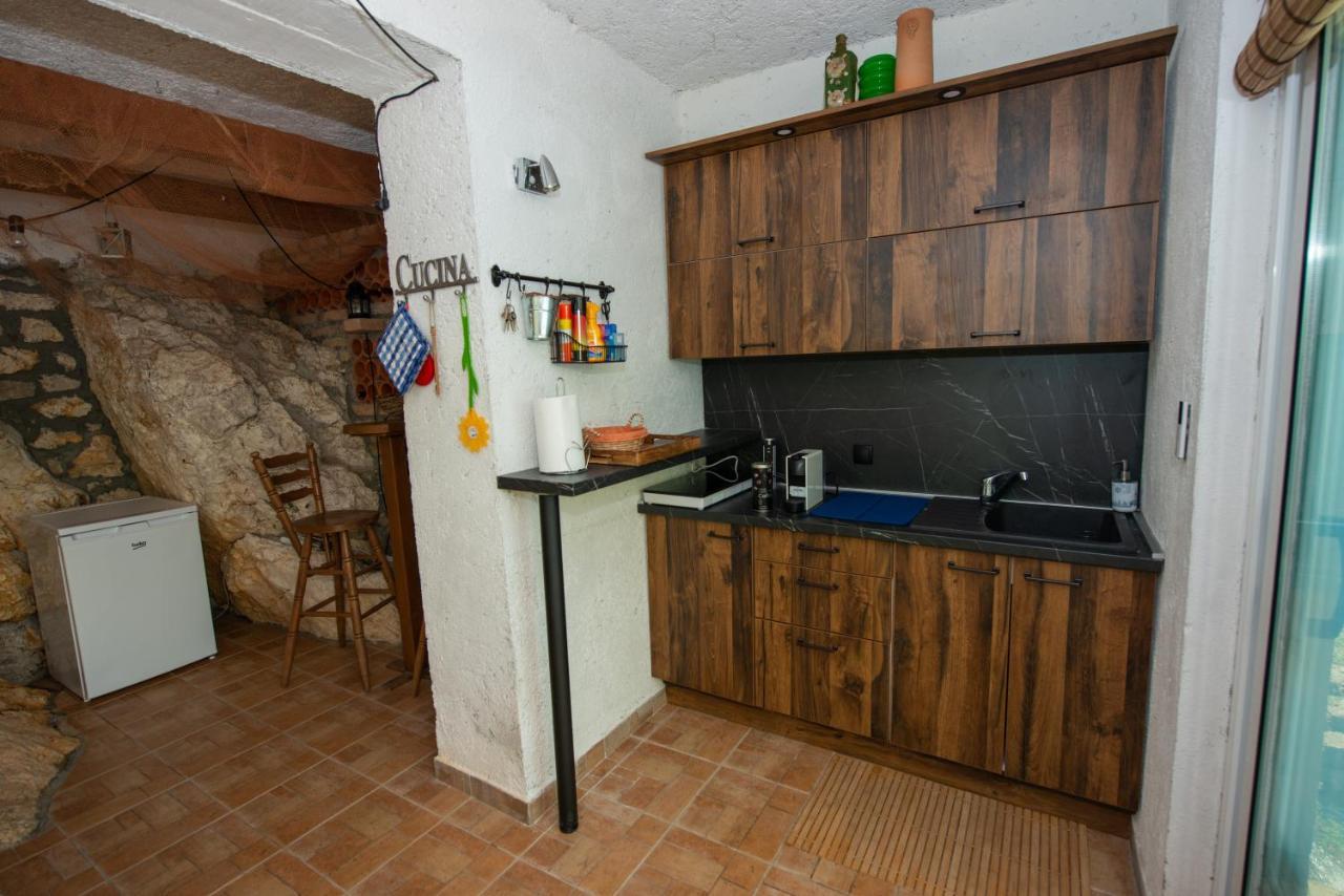Villa Kosor Spring บลากาย ภายนอก รูปภาพ